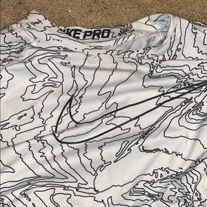 black and white nike dri fit